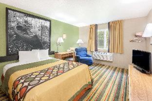 Super 8 By Wyndham Grayling Otel Oda fotoğraf
